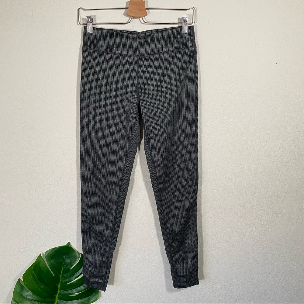 Aspire Herringbone Print Leggings Black & Gray Size Small Mid Rise